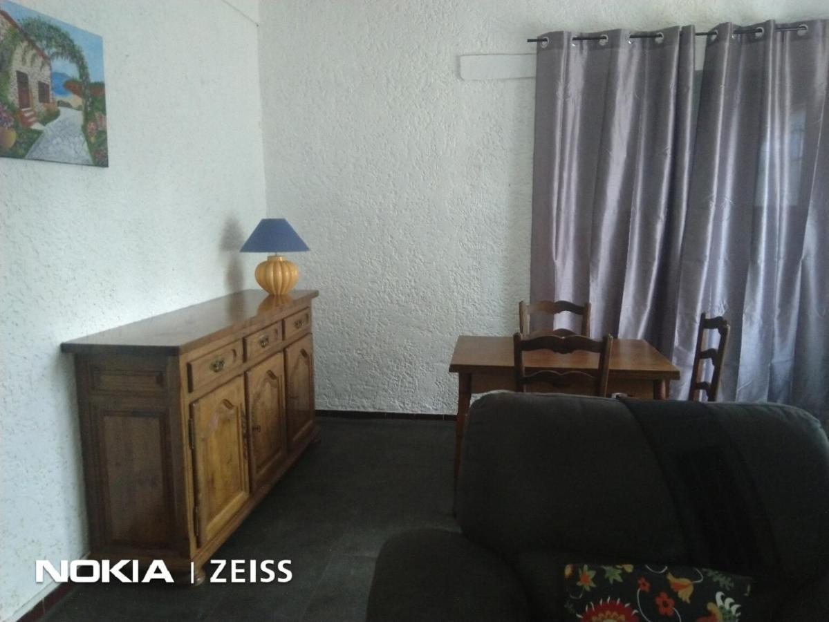 דירות אובינן Chez Jo מראה חיצוני תמונה